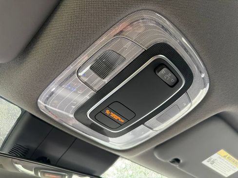 Certified 2025 Hyundai Elantra Sport FWD image 26