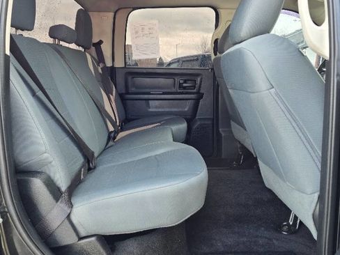 Used 2017 RAM 2500 Tradesman w/ Chrome Appearance Group AWD/4WD image 13