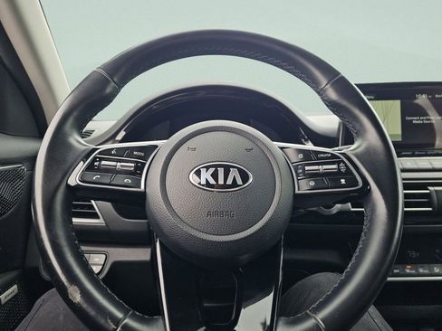 Used 2021 Kia Seltos SX w/ SX Sunroof Package image 31