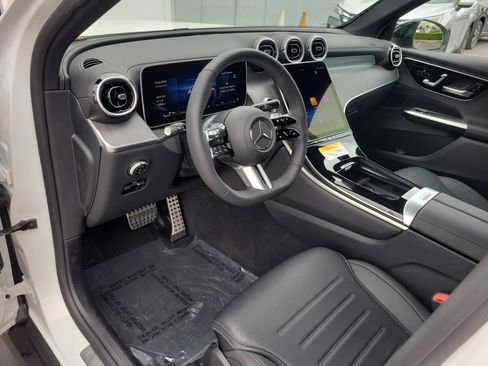 Certified 2026 Mercedes-Benz GLC 300 4MATIC image 23