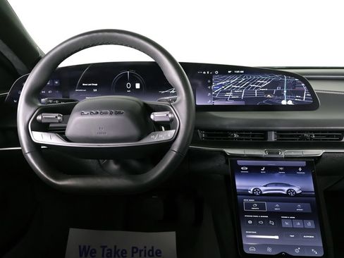 Used 2024 Lucid Air Touring AWD/4WD image 32
