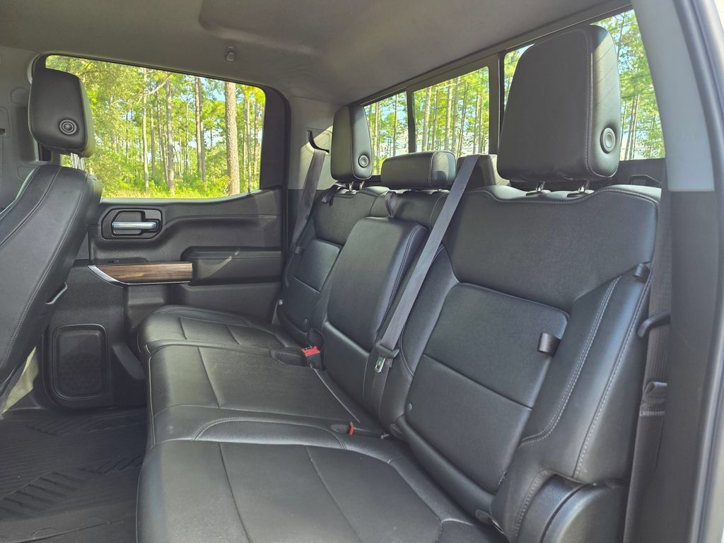 Used 2021 Chevrolet Silverado 1500 RST w/ All Star Edition Plus AWD/4WD image 17
