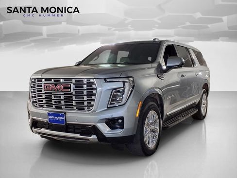 Certified 2025 GMC Yukon XL Denali AWD/4WD image 1