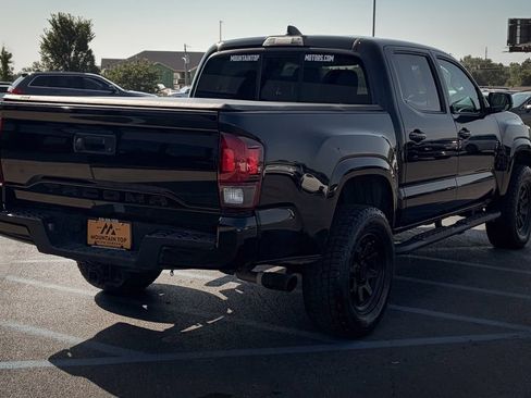 Used 2023 Toyota Tacoma SR AWD/4WD image 31