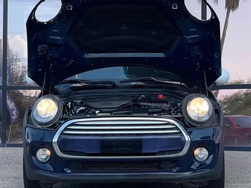 Used 2015 MINI Cooper 4-Door Hardtop image 22