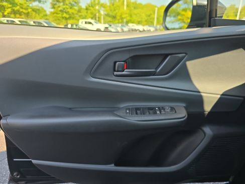 Used 2024 Toyota Prius LE FWD image 27