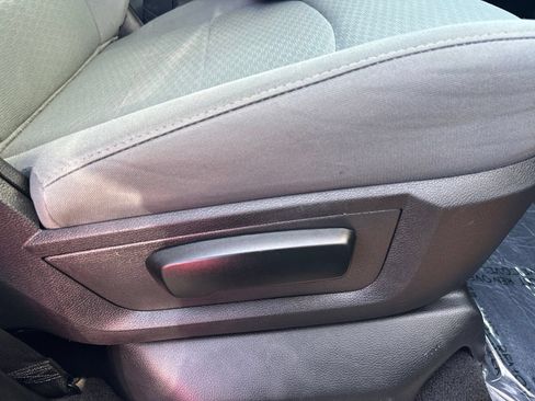 Used 2019 RAM 1500 Express w/ Express Value Package AWD/4WD image 30