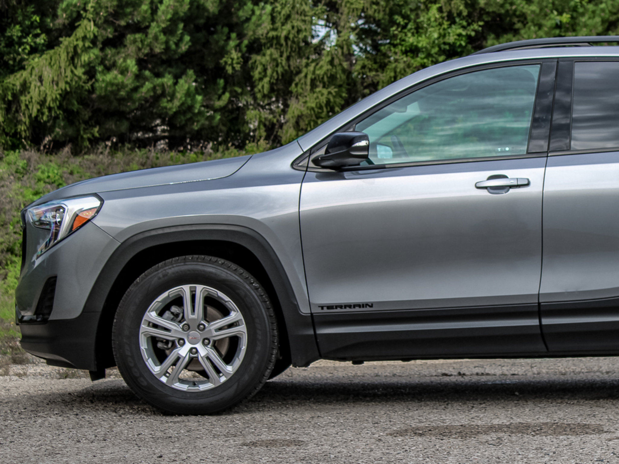 Used 2020 GMC Terrain SLE w/ Driver Convenience Package FWD image 30