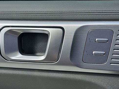 New 2025 Hyundai Santa Fe Calligraphy FWD image 33