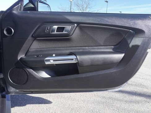 Used 2022 Ford Mustang Coupe image 20