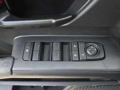 New 2025 Toyota Tacoma SR5 image 27