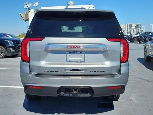 Used 2024 GMC Yukon XL Denali w/ Max Trailering Package image 5