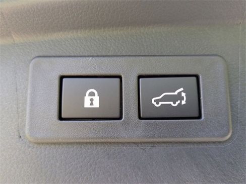 New 2025 Subaru Outback Limited image 30