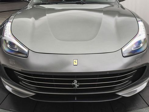 Used 2018 Ferrari GTC4Lusso V12 image 30