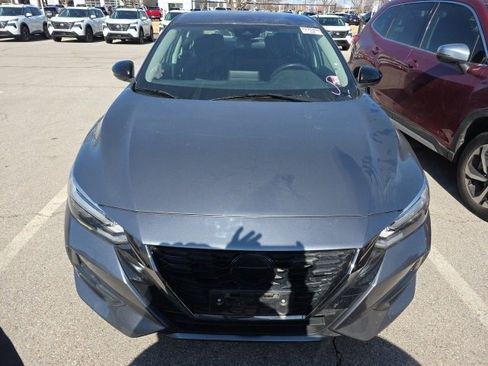 Certified 2022 Nissan Sentra SR image 2