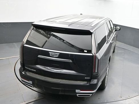 New 2026 Cadillac Escalade ESV Luxury w/ LPO, Radiant Package AWD/4WD image 38