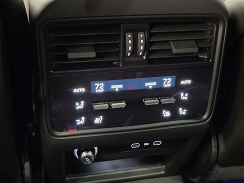 New 2026 Porsche Cayenne Coupe image 12