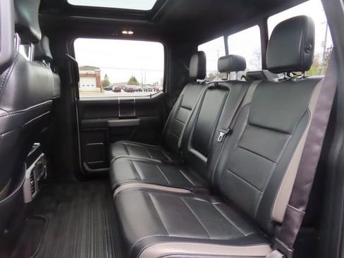 Used 2017 Ford F150 Raptor w/ Equipment Group 802A Luxury AWD/4WD image 24