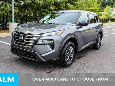 Used 2024 Nissan Rogue S FWD image 2