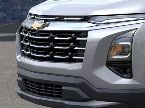 New 2026 Chevrolet Equinox LT AWD/4WD image 13