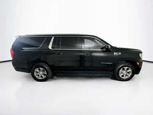Used 2021 GMC Yukon XL SLE AWD/4WD image 10