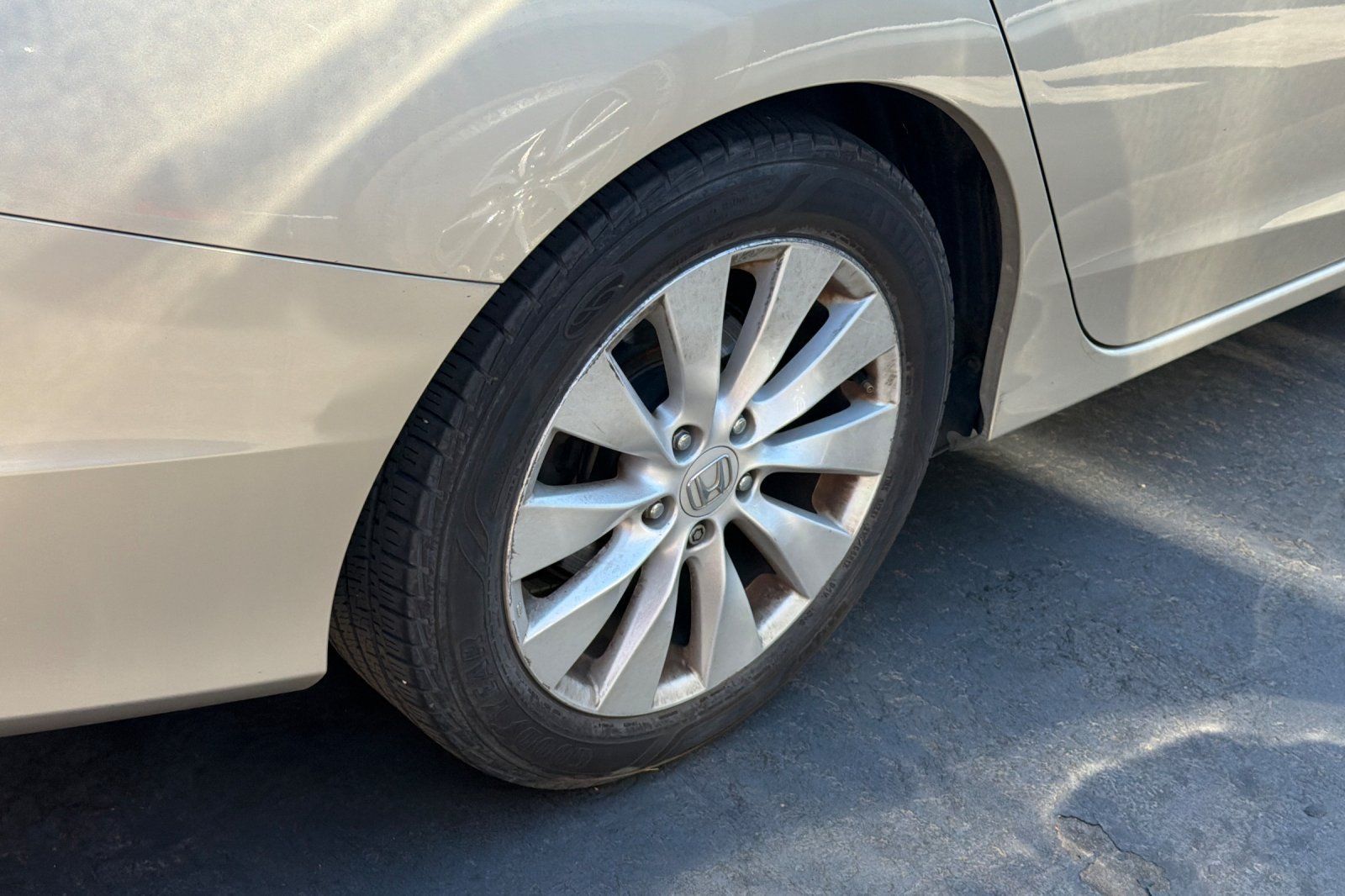 Used 2013 Honda Accord EX-L image 4