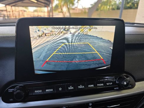 Used 2020 Kia Forte LXS FWD image 35