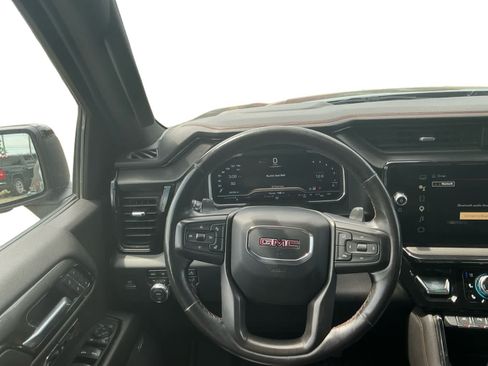 Used 2022 GMC Sierra 1500 AT4 w/ AT4 Premium Package AWD/4WD image 12