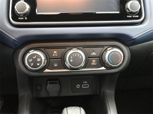 New 2025 Nissan Versa SV w/ Trunk Package image 4