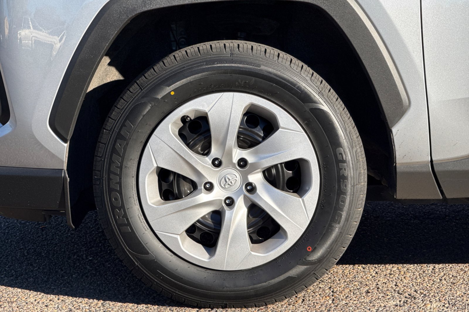 Certified 2025 Toyota RAV4 LE AWD/4WD image 25