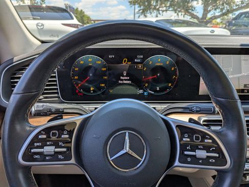 Used 2022 Mercedes-Benz GLE 350 w/ Premium Package image 27