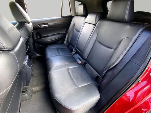 Used 2023 Toyota Corolla Cross XLE FWD image 20
