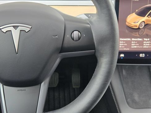 Used 2023 Tesla Model 3 Standard Range RWD image 22