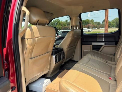 Used 2017 Ford F250 Lariat w/ Chrome Package AWD/4WD image 12