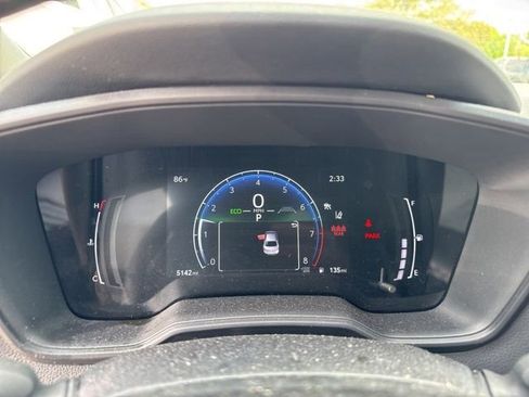 Used 2025 Toyota Corolla SE w/ SE Premium Package image 30