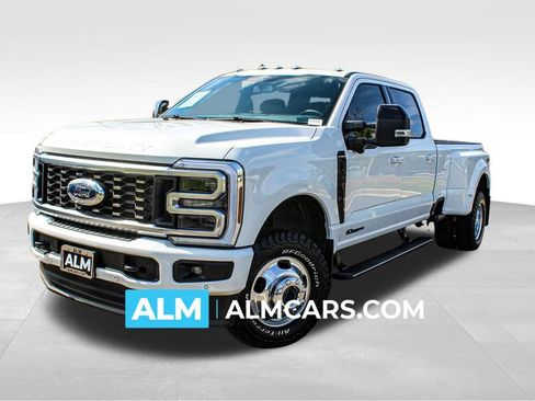 Used 2026 Ford F350 Platinum AWD/4WD image 1