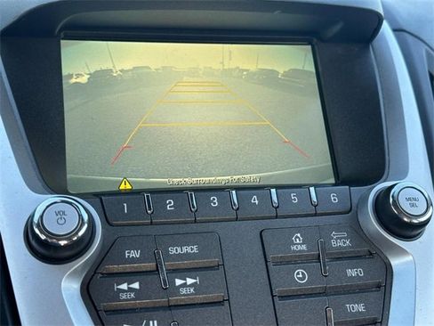 Certified 2017 Chevrolet Equinox LS image 21