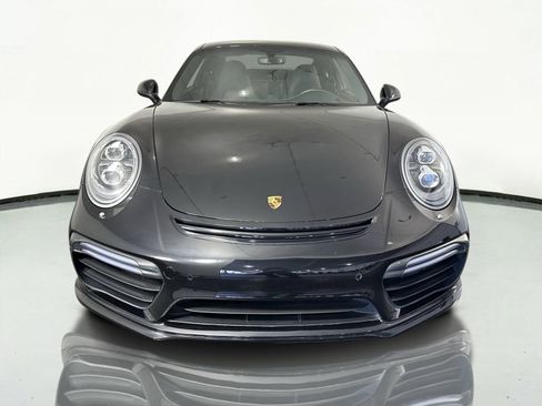 Used 2018 Porsche 911 Turbo image 3