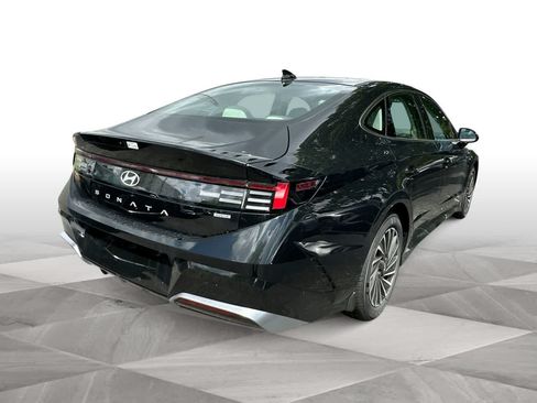 Used 2025 Hyundai Sonata SEL FWD image 8