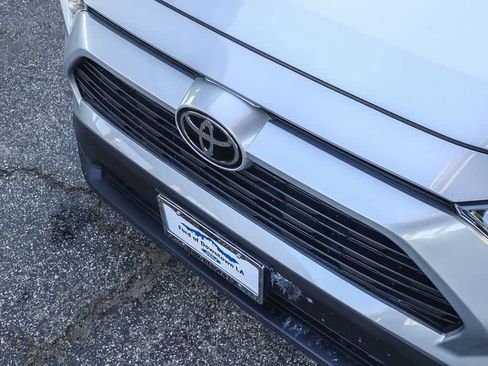 Used 2024 Toyota RAV4 LE image 7