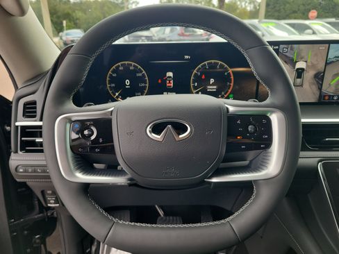 New 2026 INFINITI QX80 Luxe image 23