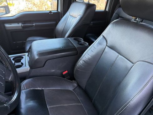 Used 2015 Ford F350 Lariat w/ Chrome Package image 10