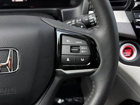 Used 2025 Honda Odyssey EX-L image 34