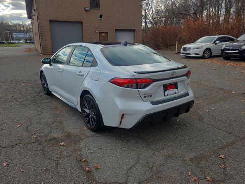 Used 2023 Toyota Corolla XSE image 5