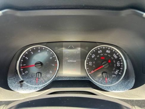 Used 2021 Toyota RAV4 LE FWD image 30