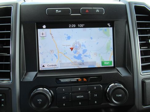 Used 2019 Ford F150 XLT w/ Equipment Group 301A Mid AWD/4WD image 27