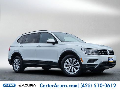 Used 2018 Volkswagen Tiguan S image 1