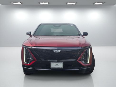 New 2025 Cadillac Lyriq Sport image 2