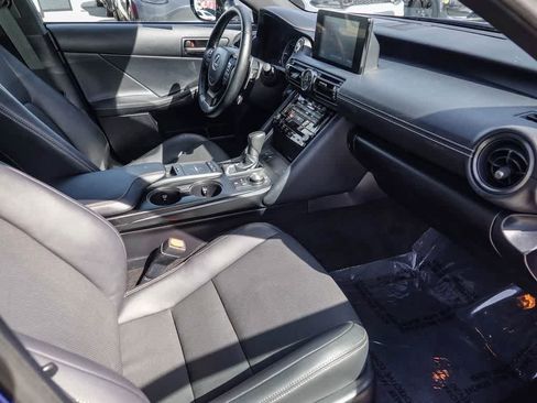 Used 2025 Lexus IS 300 F Sport image 15