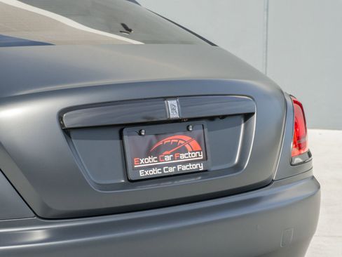 Used 2016 Rolls-Royce Wraith RWD image 45